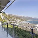Luxe 2 Bedroom Clifton Oasis