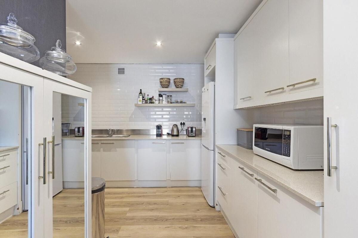 Apartment Luxe 2 Bedroom Clifton Oasis *
