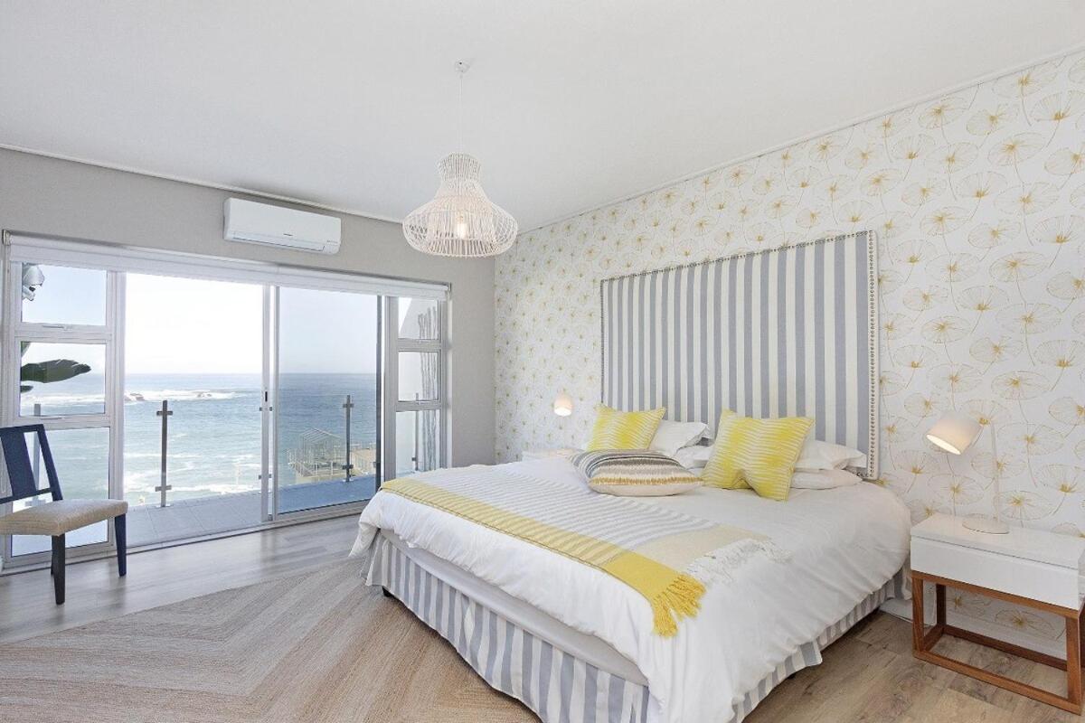 Luxe 2 Bedroom Clifton Oasis *