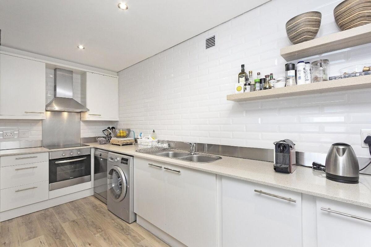 Luxe 2 Bedroom Clifton Oasis *